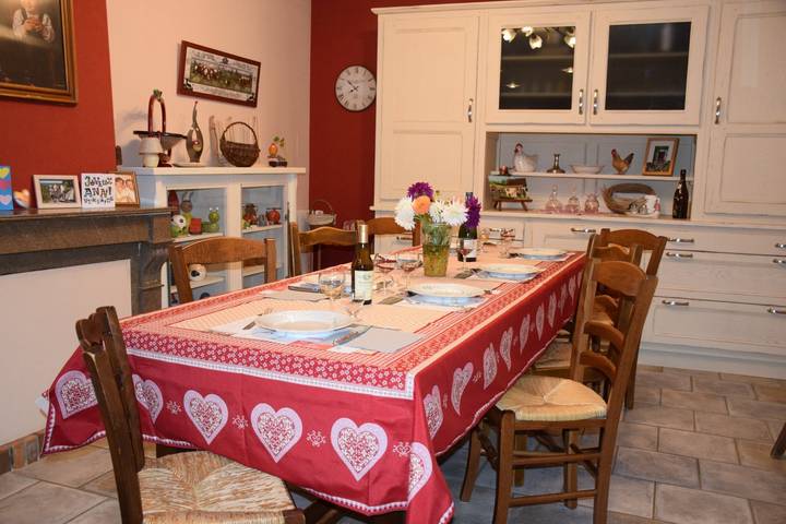 Location de vacances pour 3 personnes, avec jardin dans le Jura - 4