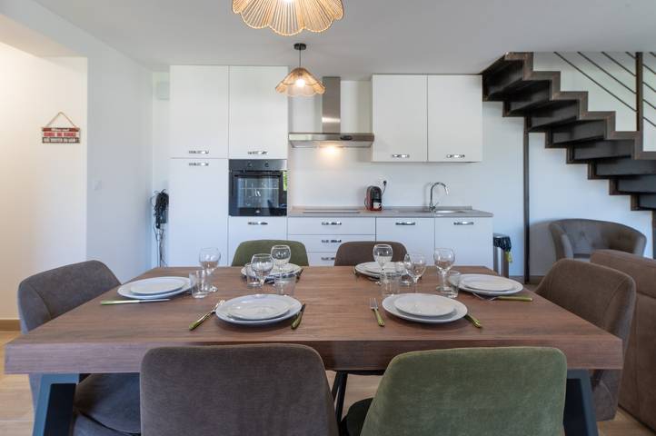 Ganze Wohnung, Apartment „La Dolce Vita 8 - Le Cedrat“ mit Meerblick, Wlan und Klimaanlage in Borgo, Bastia und Umgebung