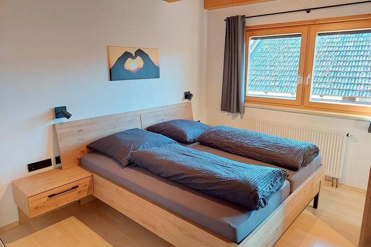 Ferienwohnung für 5 Personen, mit Garten und Balkon