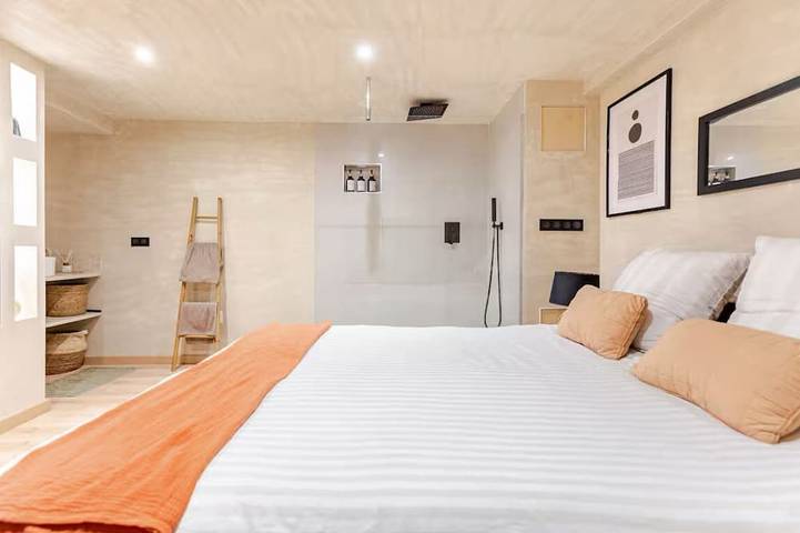 Ganze Wohnung, Jaccuzzi Sauna Private Spa Paris in Montrouge, Hauts-de-Seine