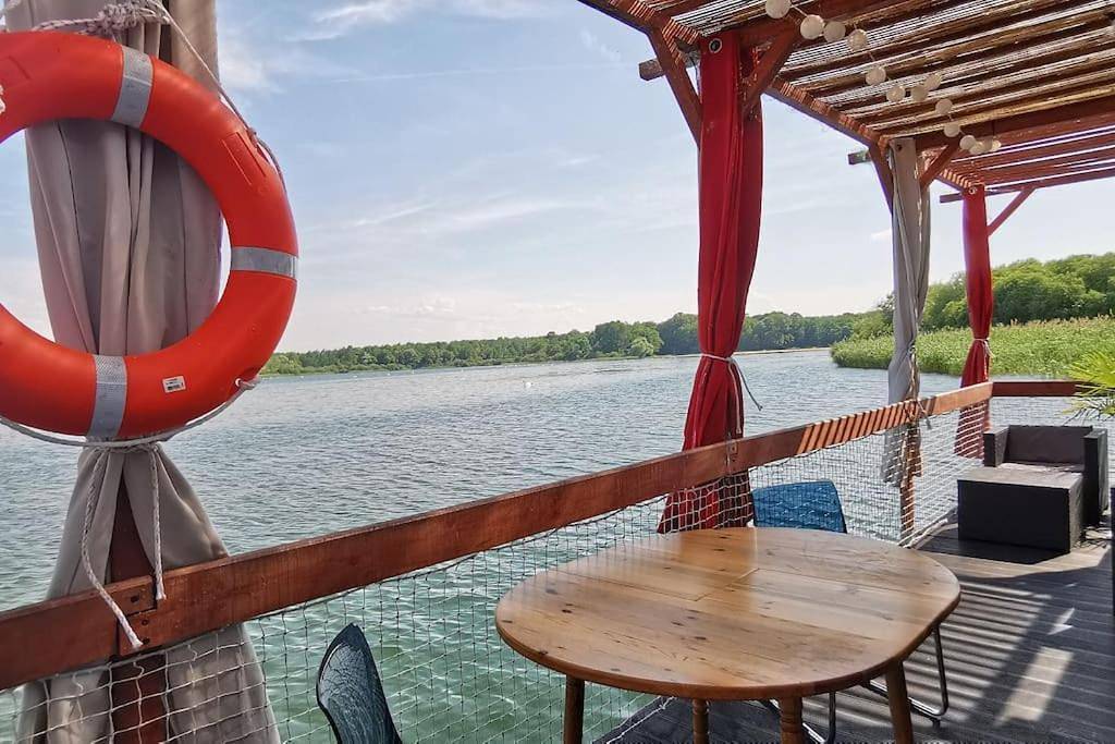 Ma maison sur L'eau - Lac du Der in Lac de Der-Chantecoq (Giffaumont-Champaubert), Giffaumont-Champaubert