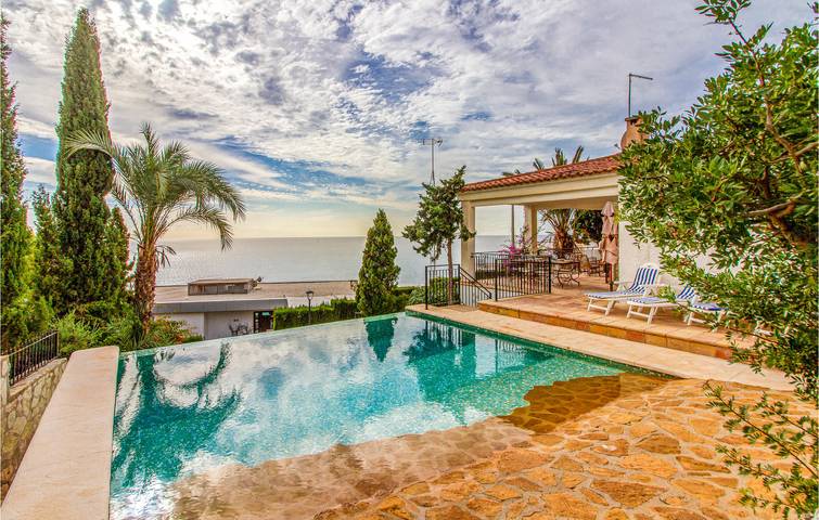 Ferienhaus für 8 Personen, mit Garten und Pool an der Costa Blanca - 2