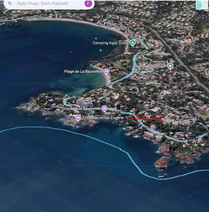Gîte pour 4 personnes, avec piscine ainsi que vue et terrasse dans Plage de la Baumette - 4