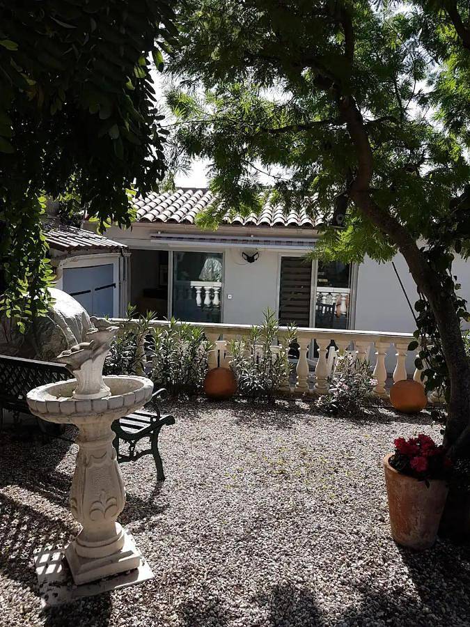 Appartement entier, Maison en rez de jardin - L'Écrin Provençal in Puget-sur-Argens, Côte méditerranéenne (France)