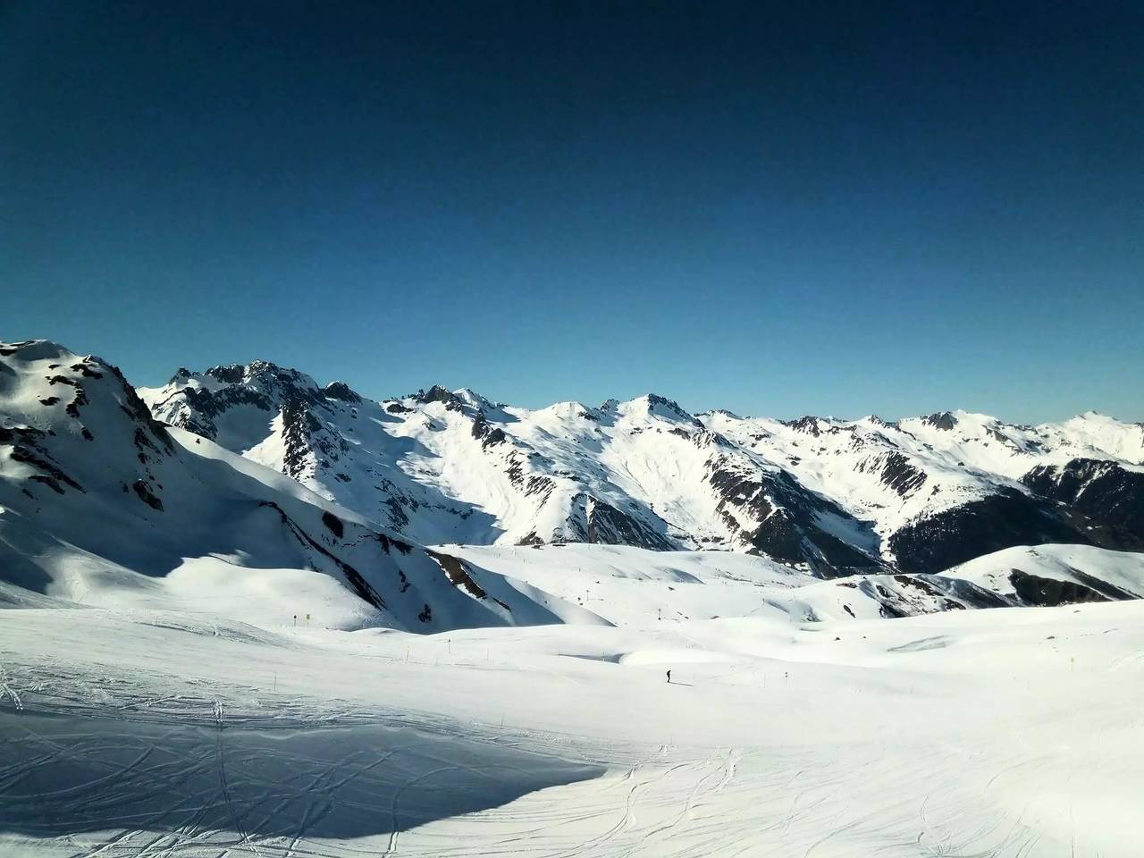 Entire studio, Studio 2 People in La Léchère, Savoie