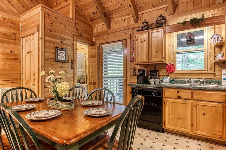 Chalet for 6 people, with pool and hot tub in Pigeon Forge