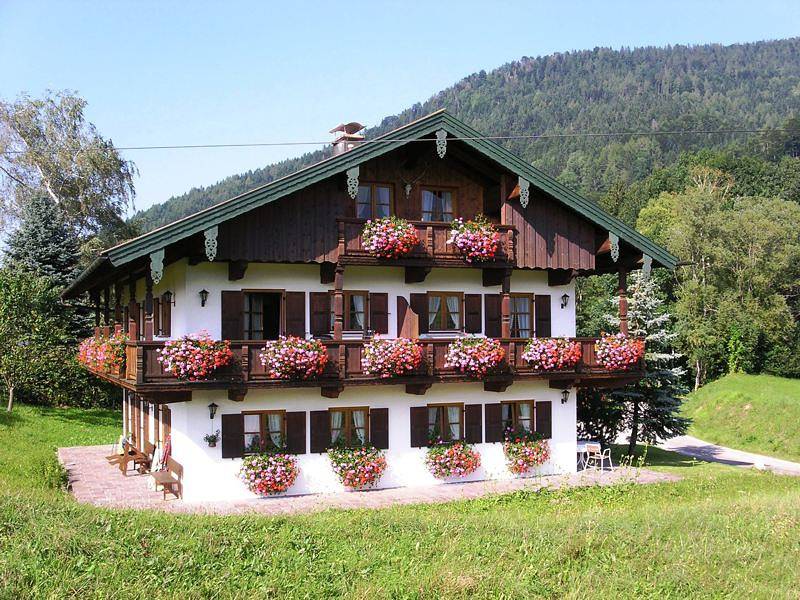 Entire holiday apartment, Ferienwohnungen Reiter inkl. Chiemgaukarte - Holiday flat 2, 55sqm, balcony, kitchenette, 2 bedrooms, 1 living room, Wlan in Ruhpolding, Bavarian Alps