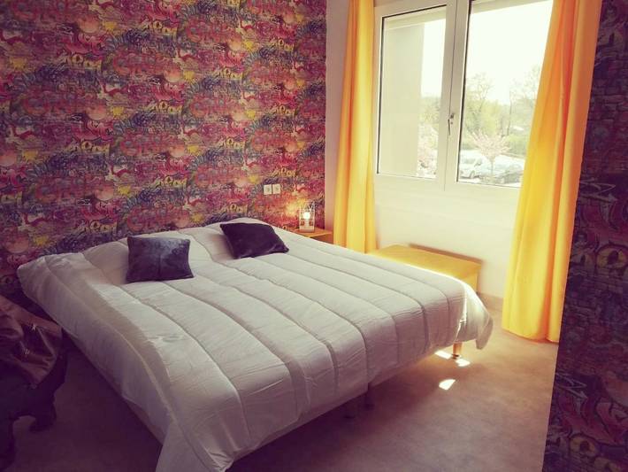 Gîte pour 14 personnes, avec Terrasse et Jardin ainsi que Piscine et Vue dans Tessonnière