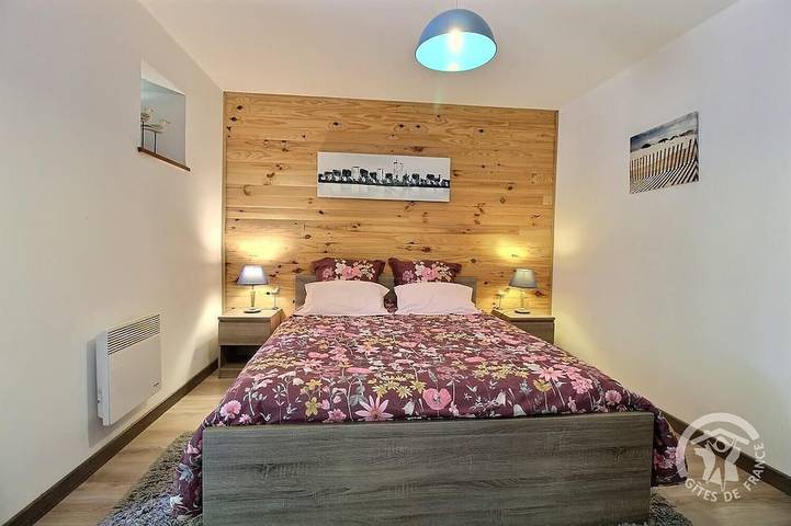 Location de vacances pour 2 personnes, avec terrasse et jacuzzi ainsi que sauna et jardin à Lannebert - 2