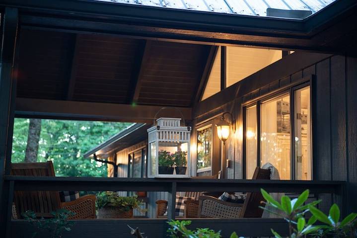 Cabin for 8 people, with terrace in Highlands (NC)