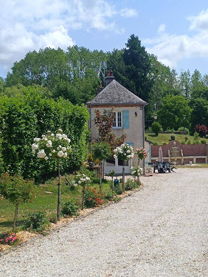 Location de vacances pour 4 personnes, avec Terrasse ainsi que Jardin et Vue à Sainte-Marguerite-de-Viette