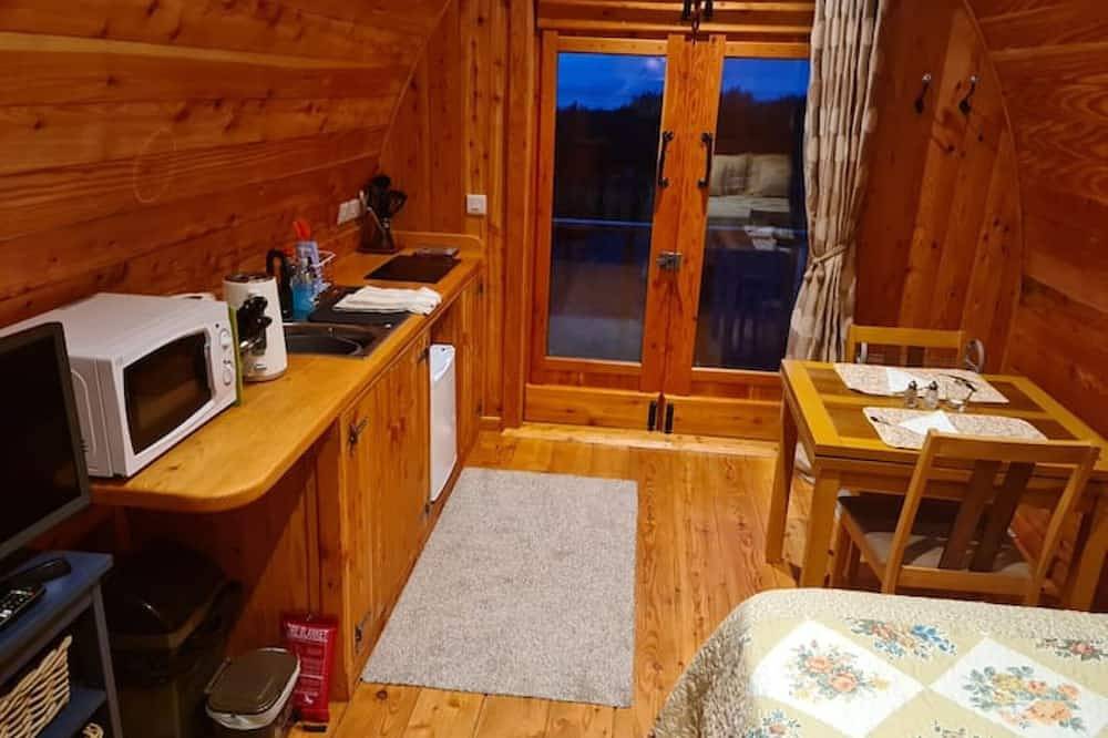 \"The Pod\" Fabulous glamping pod near Snowdonia. in Snowdonia