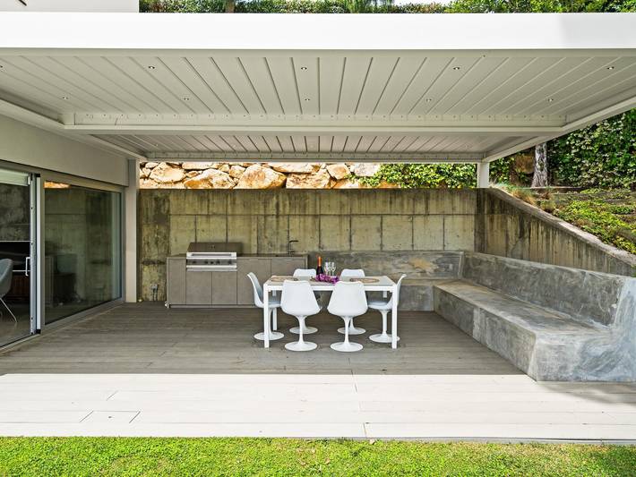 Location de vacances pour 8 personnes, avec terrasse et piscine ainsi que vue sur l’océan et jardin à Cabrils - 3