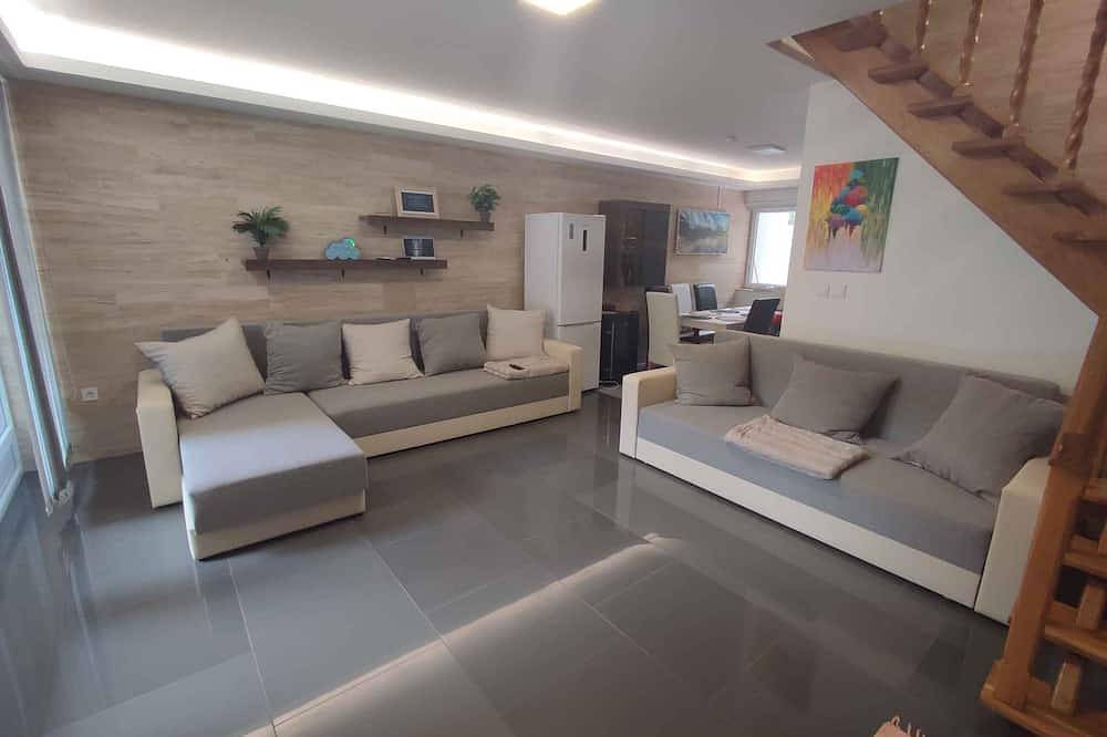 Ferienhaus modern und schön eingerichtet mit Wlan und Klimaanlage in Vonyarcvashegy, Balaton Hochland Nationalpark