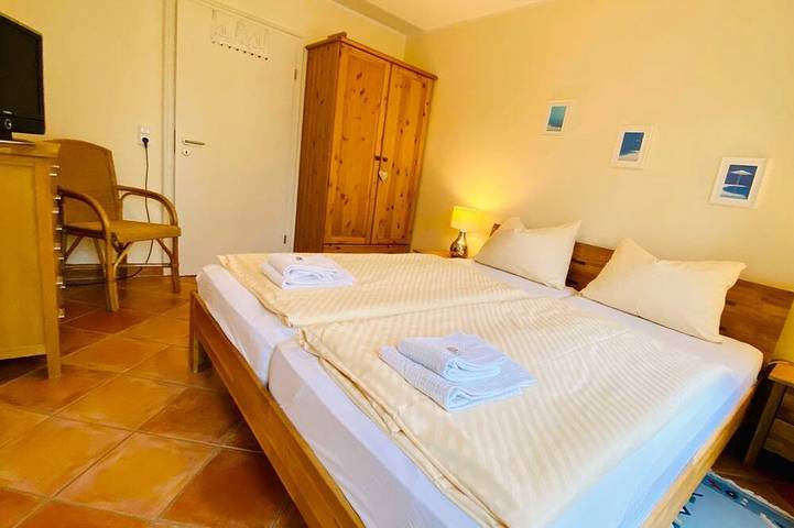 Ferienhaus für 4 Personen, mit Garten und Balkon sowie Sauna, mit Haustier in Heringsdorf - 2