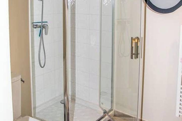 Gîte pour 2 personnes, avec jardin dans Abondant - 4