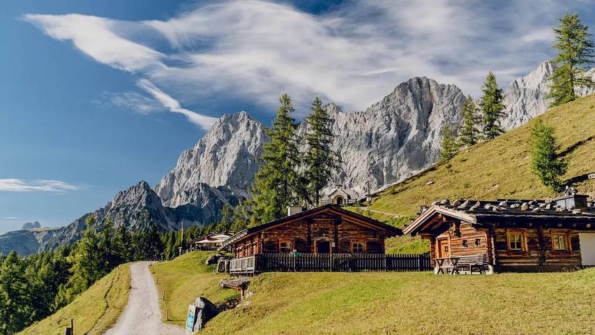 Hütte für 4 Personen, mit Sauna und Balkon sowie Garten in Ramsau am Dachstein