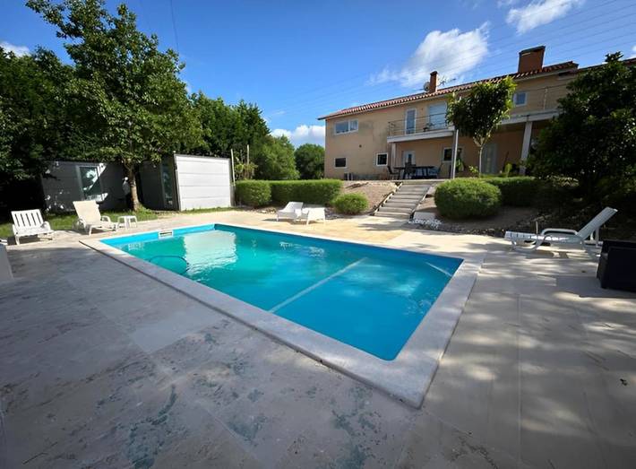Casa rural para 3 pessoas, com Varanda e Terraço e ainda Jardim and Piscina em Leiria