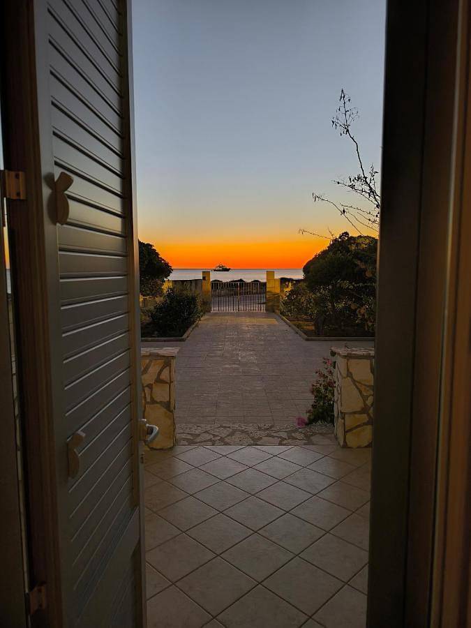 Villa per 7 persone, con balcone e giardino nonché panorama in Favignana