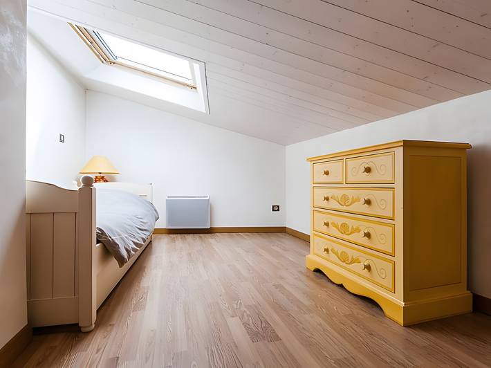 Gîte pour 8 personnes, avec balcon et jardin à Redortiers - 2