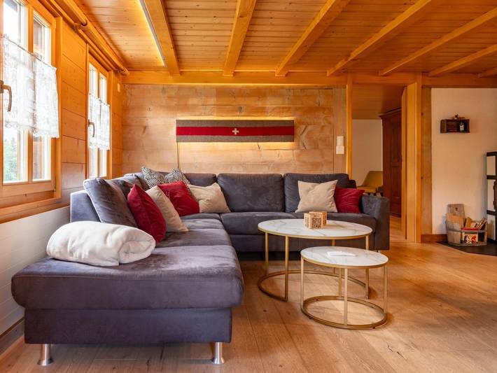 Hütte für 6 Personen, mit Terrasse und Garten in Adelboden