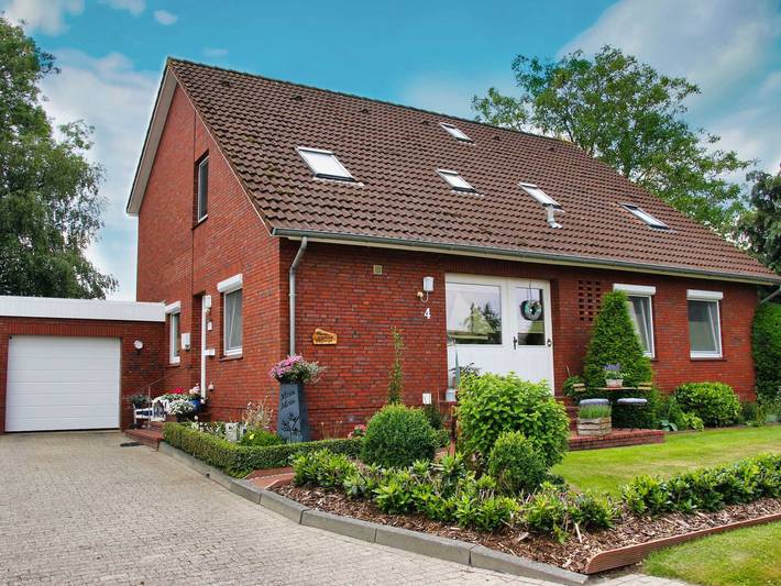 Ferienwohnung für 4 Personen, mit Balkon und Ausblick in Jemgum
