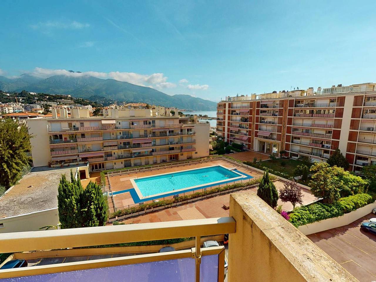 Studio entier, Studio climatisé, terrasse vue mer in Roquebrune-Cap-Martin, Côte méditerranéenne (France)