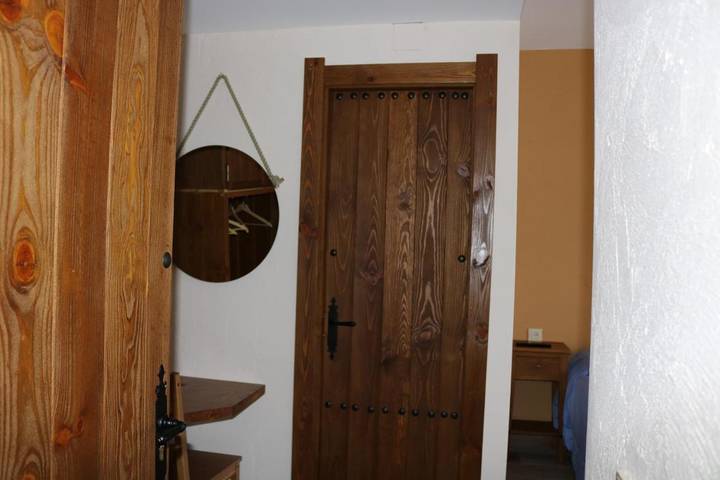 Casa rural para 3 personas, con Terraza en Parque Nacional de Cabañeros - 2