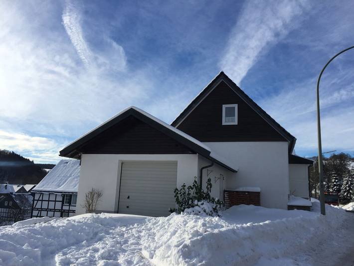 Ferienhaus für 4 Personen, mit Balkon und Garten in Medebach