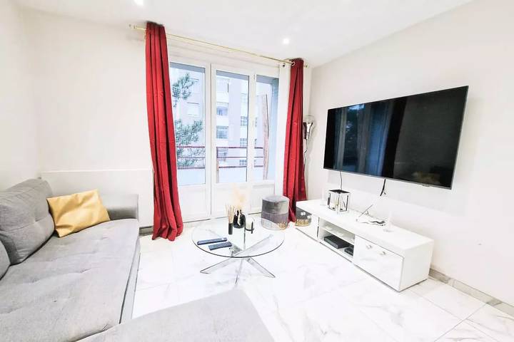 Entire apartment, Apartments for 4 Persons in L'Isère, Isère
