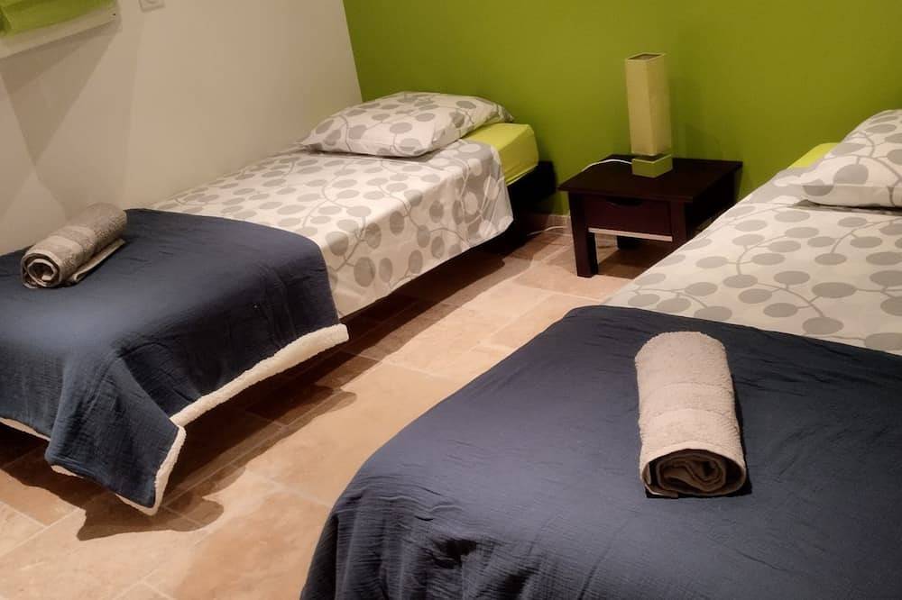 Casa Olmuccio\n400 Meter vom Strand entfernt, Schwimmbad, 8 Schlafplätze in Zonza, Sartène und Umgebung