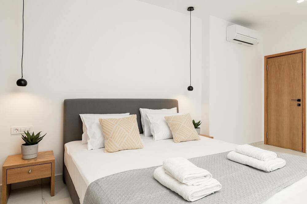 Eagle's Nest   Adjoining Villa 2 in Gaitani, Zakynthos