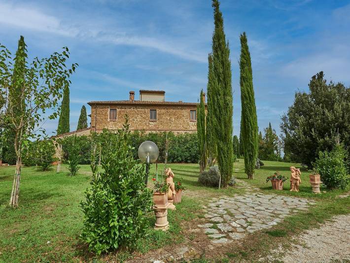 Agriturismo per 4 persone, con piscina e giardino a Torrita di Siena