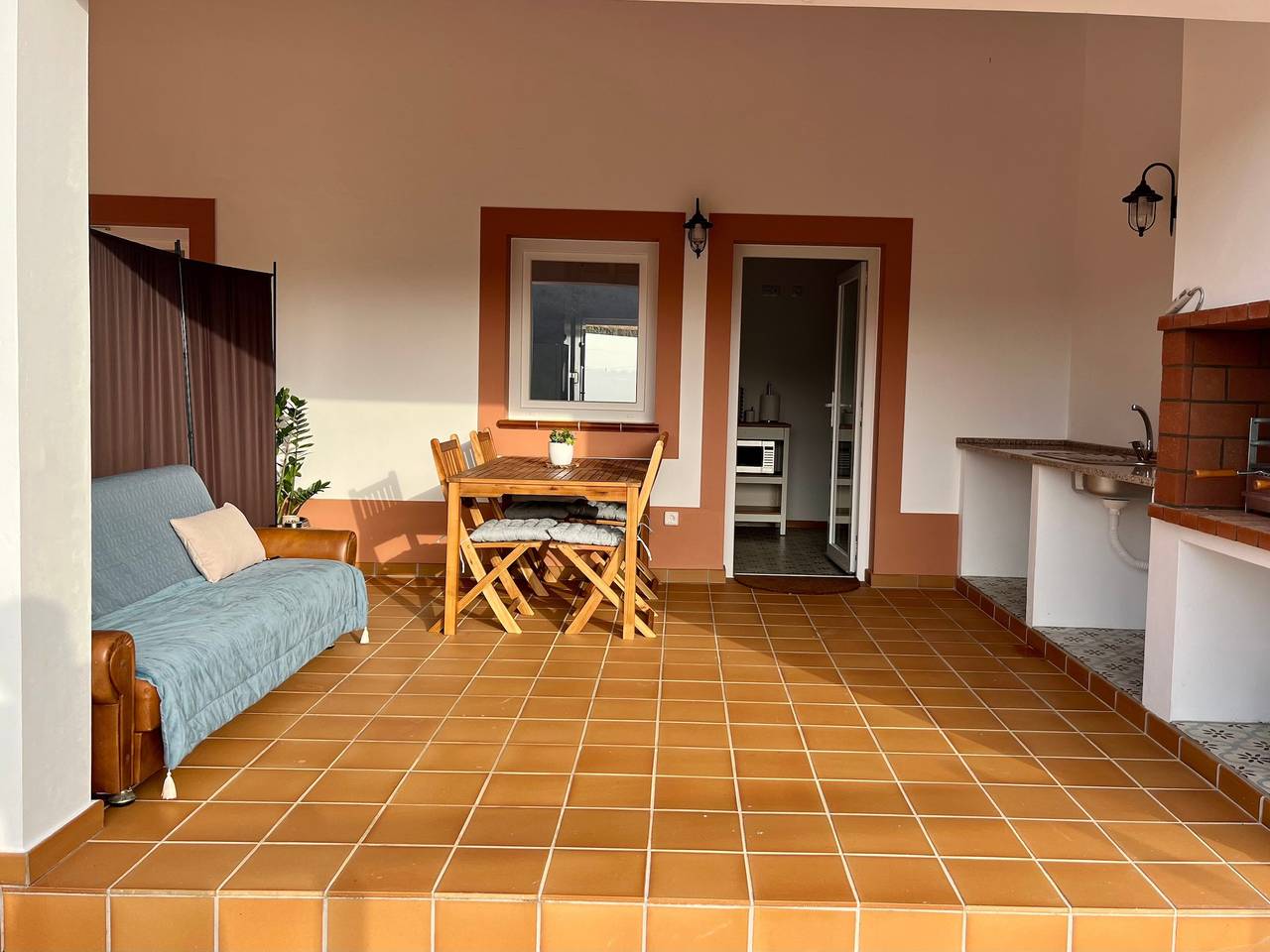 Casa do Camarada: Vistas a la montaña, terraza compartida y Wi-Fi in Odeceixe, Costa Alentejana