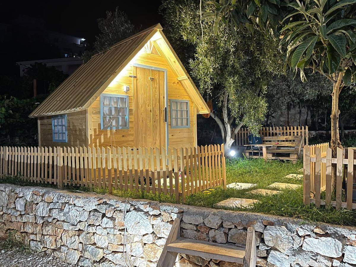 Camping Albania-Secret Village Den in Saranda, Wlora