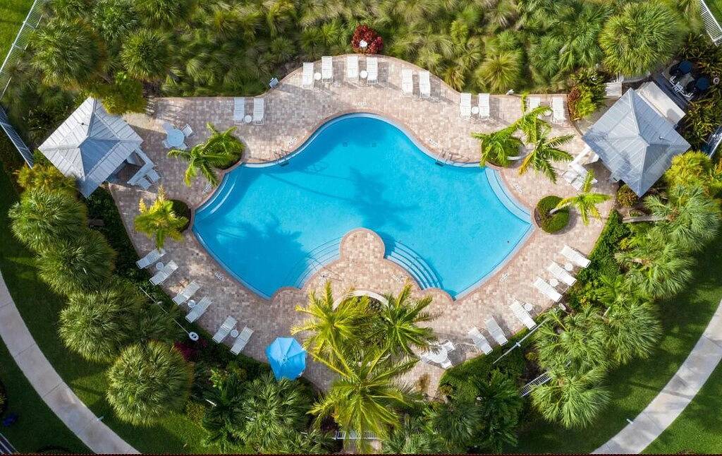 Oceanside Getaway: Beautiful Home with Boat Slip, Pool & Beach - Gated community in Windley Key, Islamorada