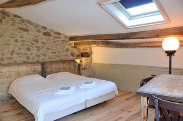 Chambre d’hôte pour 4 personnes, avec piscine et jardin, animaux acceptés à Saint-Auvent