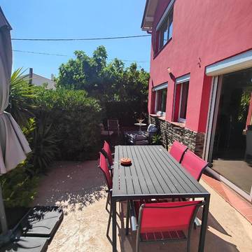 Villa pour 6 personnes, avec terrasse, animaux acceptés à Canet-en-Roussillon