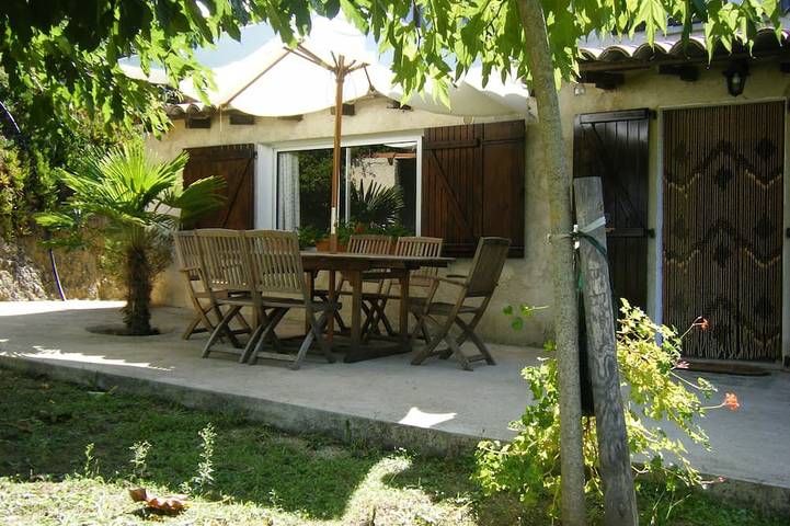 Gîte pour 6 personnes à Belvédère-Campomoro