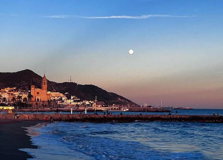 Casa rural para 9 personas, con balcón y piscina en Olivella - 2