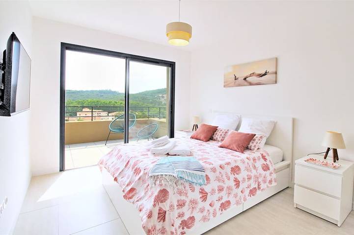 Villa Pietra Avec Piscine Privée à 300 Mètres de la Plage in Conca, Sartène e dintorni