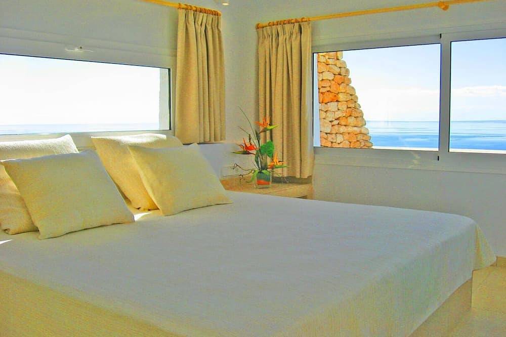 Ibiza Bella Vista Ibiza Paradise in Cap Martinet, Santa Eulària des Riu