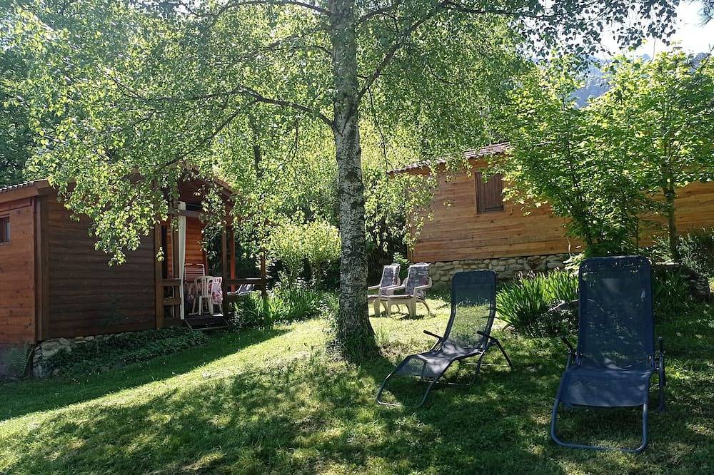 Les chalets Quazemi à Casteil locations de vacances in Casteil, Parc naturel régional des Pyrénées catalanes