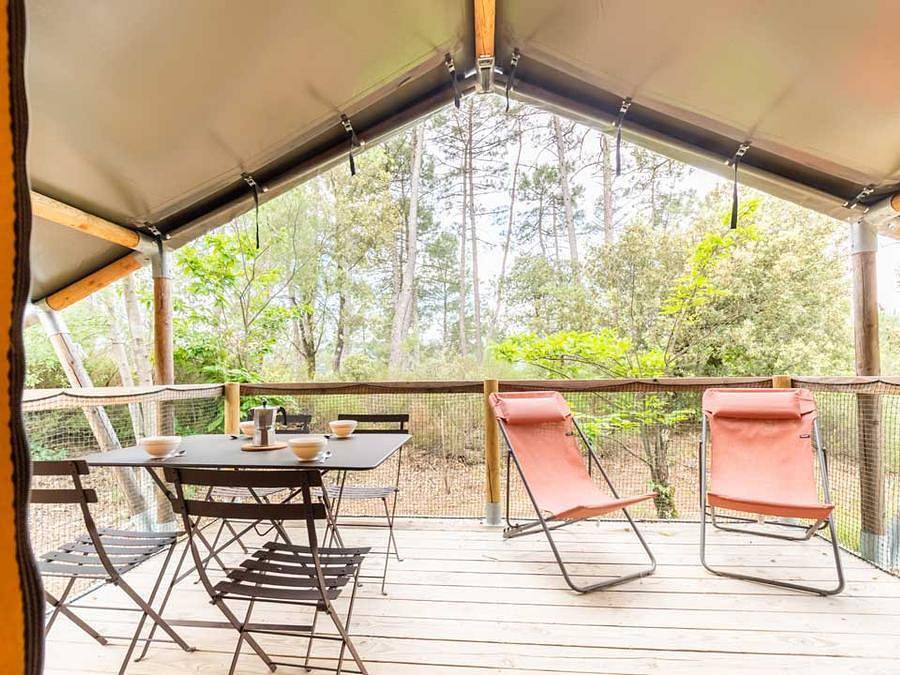 Bivouac nature - Tienda de lona y madera 4 personas - Baroudeur (sin baño privado) in Saint-Jean-du-Gard, Cevenas