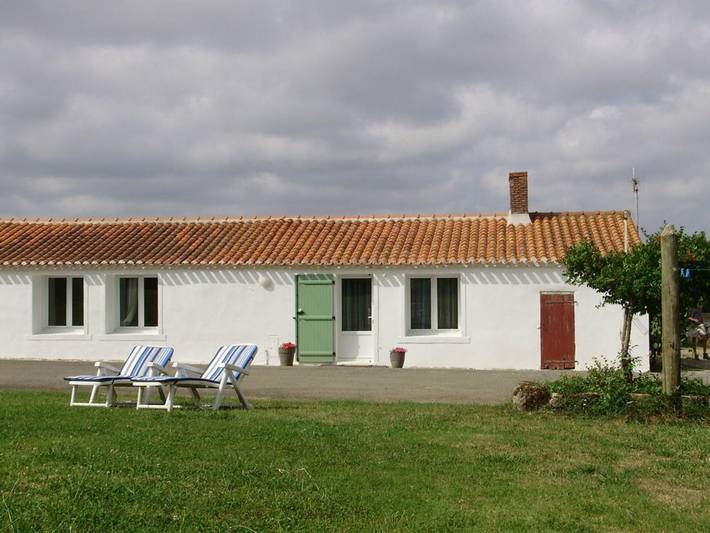 Gîte pour 6 personnes, avec Terrasse et Jardin