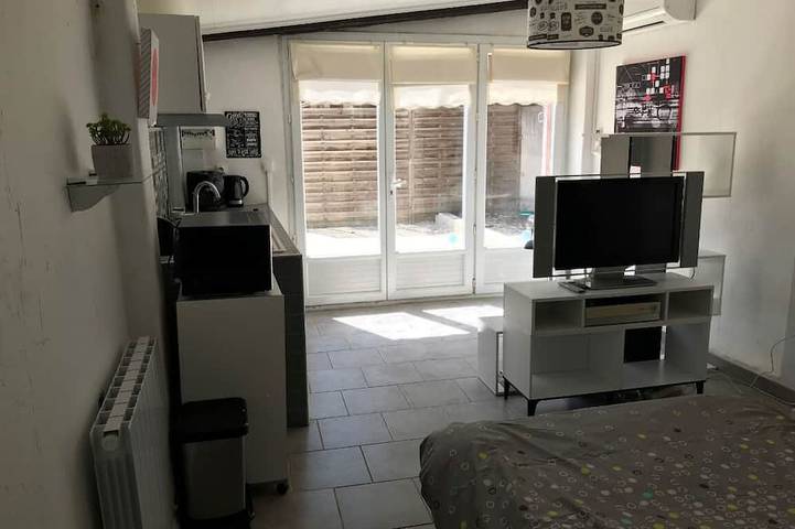 Gîte pour 2 personnes, avec terrasse à Carnoux-en-Provence - 2