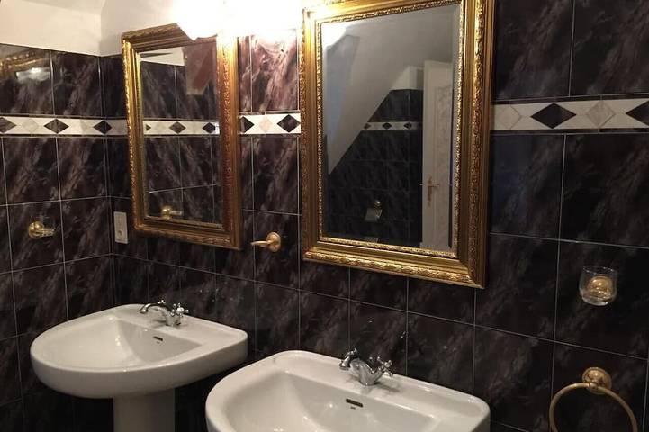 Chambre d’hôte pour 10 personnes, avec jardin à Thiviers - 3