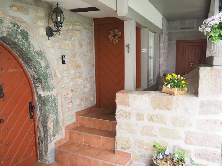 Ganze Ferienwohnung, Die alte Kantorei - historische Ferienwohnung - Die alte Kantorei - historische Ferienwohnung, 70qm, 2 Schlafzimmer, max. 5 Personen in Kahla, Saaleland