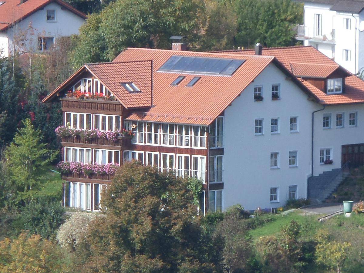 Pension Tauscher - Ferienwohnung 3 in Grafenau, Ostbayern