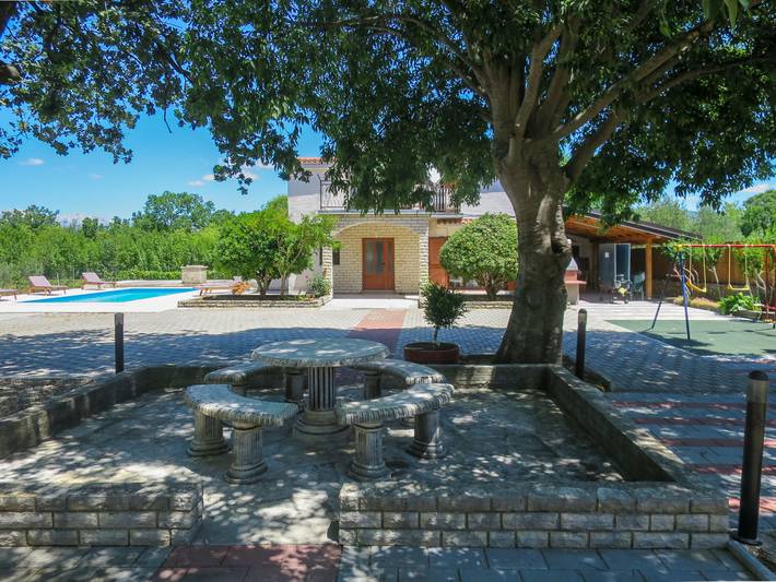 Ferienhaus für 9 Personen, mit Balkon und Garten in Zadar - 3